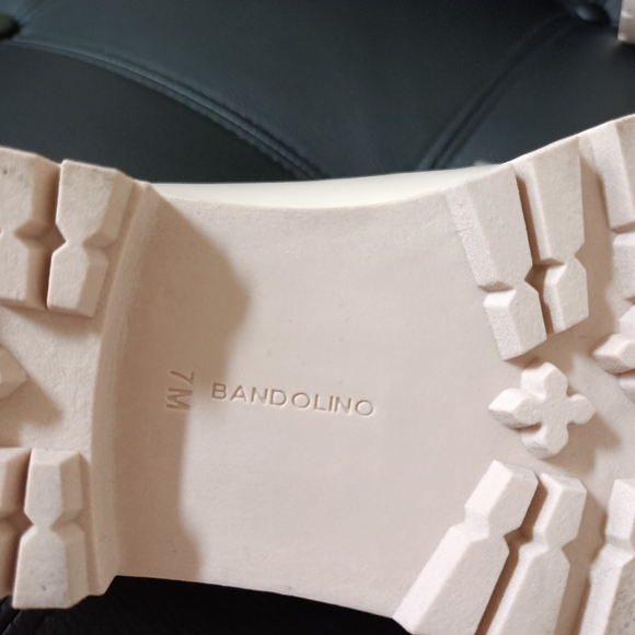 NEW Bandolino Franny Chunky Lug Soles Gold Handwear Slip-On Shoes Loafer 7 Cream - Picture 9 of 16